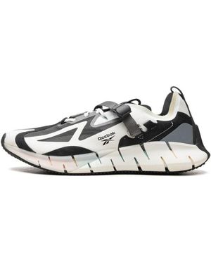 Reebok Wmns Combat Noble in Black Lyst UK