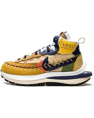 Nike Vaporwaffle "Sacai X Jean Paul Gaultier - Black