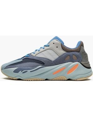 Yeezy Boost 700 "Carbon" - Blue
