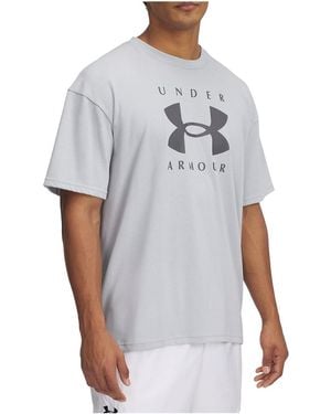 Under Armour Heavyweight Branded Oversized T-Shirt "Mod Castlerock" 1389146 011" - Black