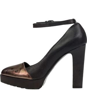 Brunello Cucinelli Ankle Strap Heels Brun703" - Black