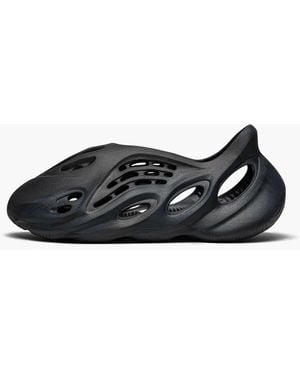 Yeezy Foam Runner "Onyx" - Black
