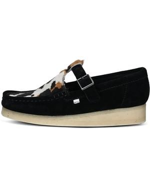Clarks Wallabee T-Bar Cow Print" 26180686" - Black