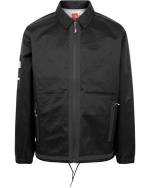 Supreme X The North Face Outer Tape Seam Coach Jacket - Black