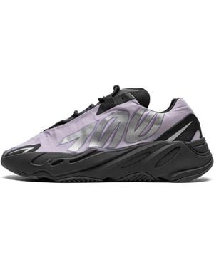 Yeezy 700 Mnvn "Geode" - Black