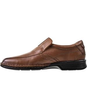 Clarks Escalade Step (Wide) Leather" 26113919W" - Brown