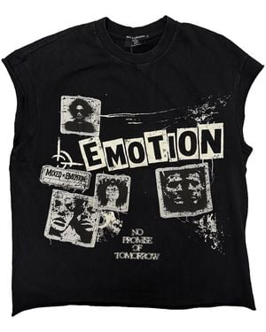 Mixed Emotions Newspaper Sleeveless T-Shirt Mixe060" - Black