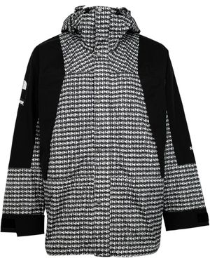 Supreme Tnf Studded Mountain Light Jac "Ss21" Su10275" - Black
