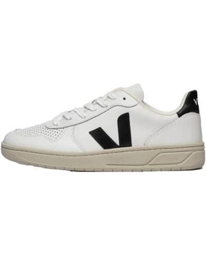Veja V-10 Trainer Leather Vx0200005B" - Black