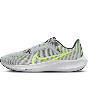 Nike Air Zoom Pegasus 40 "Wolf Volt" Dv3853 004" - Black