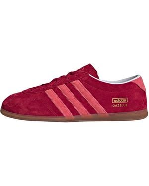 adidas Gazelle Lo Pro "Team Victory Gum" Ih6944" - Red