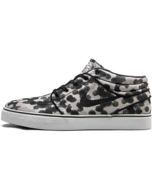 Nike Zoom Stefan Janoski Mid Shoes - Black