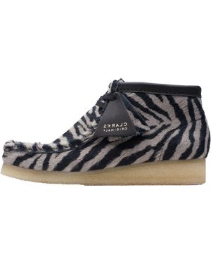 Clarks Wallabee Boot "Zebra Print" 26172717" - Black