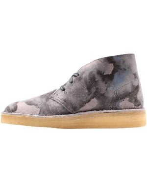 Clarks Desert Coal Camo Suede Chukka Boots 26160188" - Black