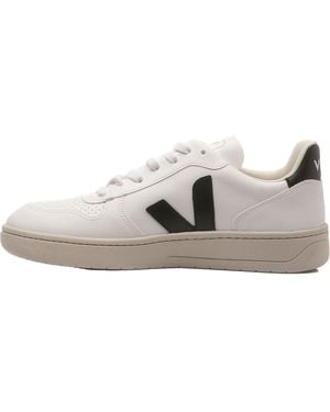 Veja V-10 Trainers Vx0702901A" - Black