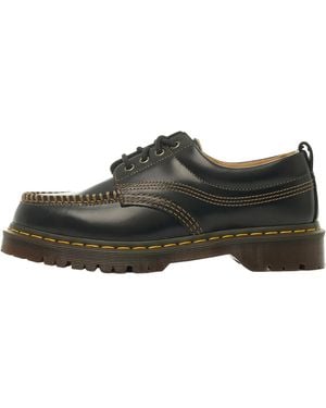 Dr. Martens Lowell Moc Toe Shoes 31816001" - Black