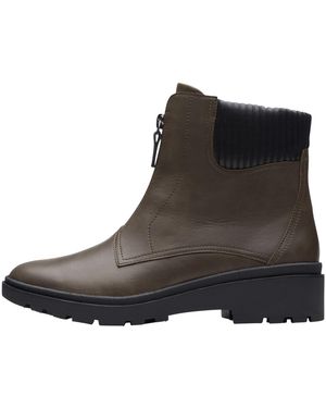Clarks Calla Zip "Dark" 26167345" - Black