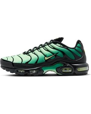 Nike Air Max Plus "Vapor Malachite Light Lemon Twist" Dm0032 301" - Green