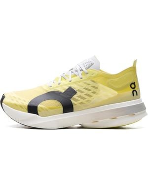 On Shoes Cloudboom Strike "Limelight Wolf" 3Me30483331" - Black