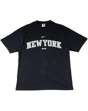 Palace Nike Shop T-Shirt New York P0154" - Black
