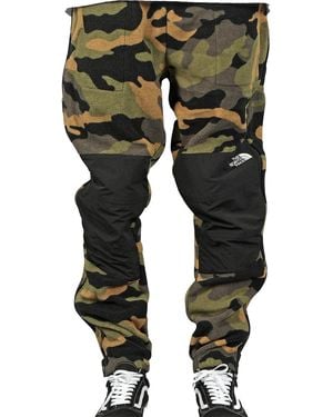 The North Face 1995 Retro Denali Trousers "Burnt Waxed Camo Print" Nf0A3Xcgfq9" - Black