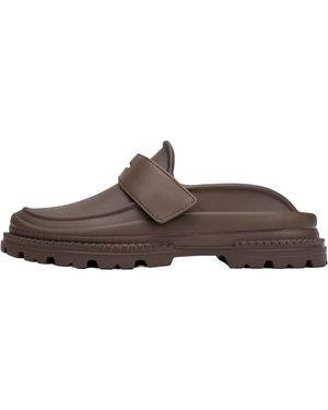 Typecast Cast Penny "Wren" Tccs01 Wrn" - Grey