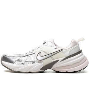 Nike V2K Run "Platinum Tint/Summit/Cave Stone/Metallic" Fd0736 010" - Black