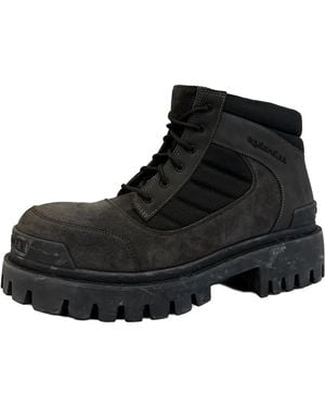 Balenciaga Combat Strike Low Boot 867708 Wcb45 2010" - Black