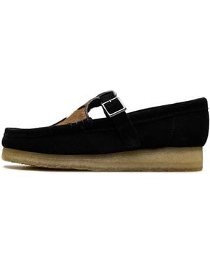 Clarks Wallabee T-Bar Cow Print" 26180686" - Black