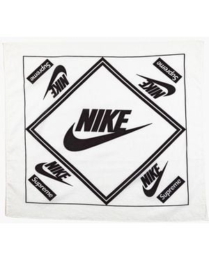 Supreme Nike Bandana "fw 19" - White