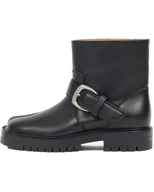 Maison Margiela Tabi County Buckle Ankle Boot S58Wu0431P3292H8396" - Black