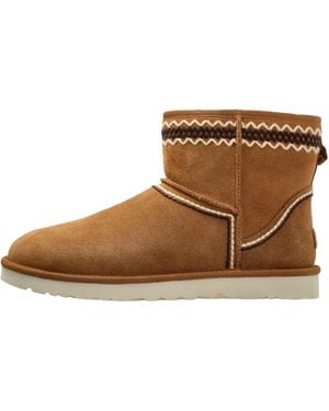 UGG Classic Mini Atherson Boot "Chestnut" 1158222 Che" - Black