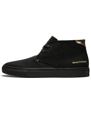 Clarks The Royale Chukka X Beastmode "Triple" Bmch430" - Black