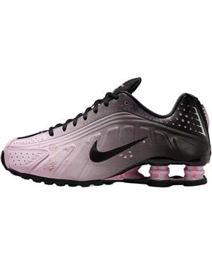 Nike Shox R4 "Sakura" Ib8872 600" - Black