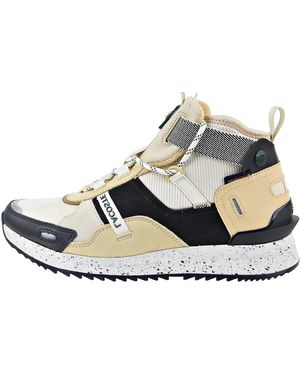Lacoste Run Breaker 222 8 Sma Outdoor -Off" 744Sma0111 454" - Black