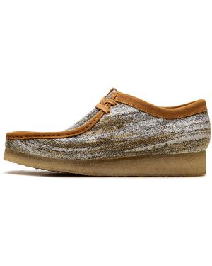 Clarks Wallabee "Sand" 59548 Sand Fabric" - Black