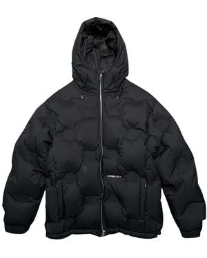 A Bathing Ape Debossed Monogram 700 Fill Down Jacket Dn M144051" - Black