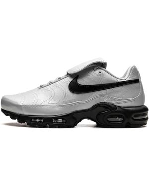 Nike Air Max Plus "Wolf" Hm6850 001" - Black