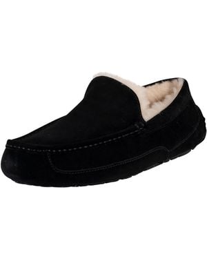 UGG Ascot Sheepskin Slipper Loafers - Black