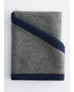 & Other Stories Silk-Cashmere Triangle Scarf - Grey