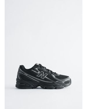 & Other Stories New Balance 740 Trainers - Black