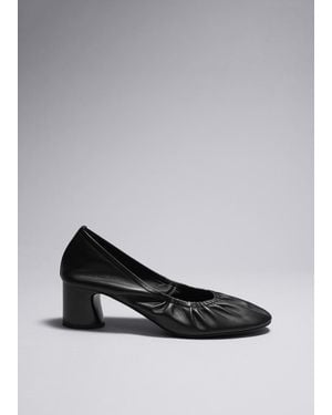 & Other Stories Weiche Pumps Mit Blockabsatz - Grau