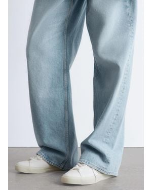 & Other Stories Veja Campo Leather Sneakers - White