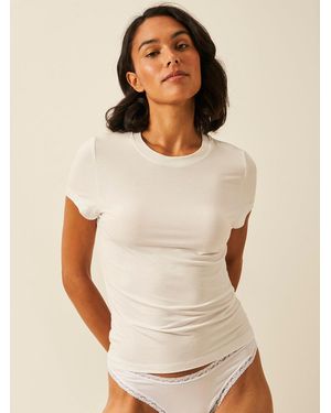 Stripe & Stare Short Sleeve Top - White