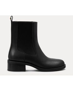 Stuart Weitzman Sully Chelsea Bootie - Black