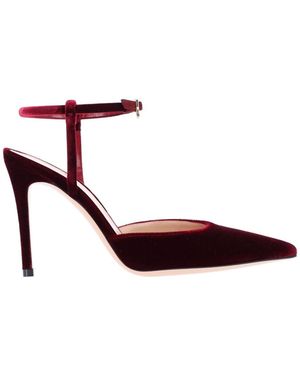 Gianvito Rossi Sculpted Heeled Pump With Velvet-Effect Upper - Red