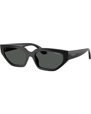 Vogue Eyewear Sunglass Vj2029 - Zwart