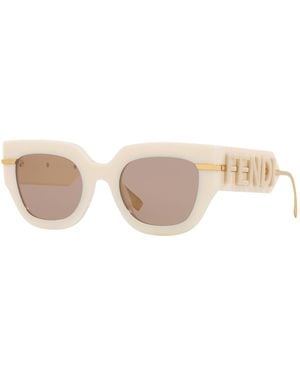 Fendi Sunglass Graphy Fe40097i - Black