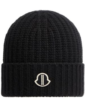 Moncler Knitted Beanie - Black