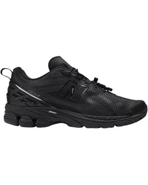 New Balance Trainer 1906R - Black